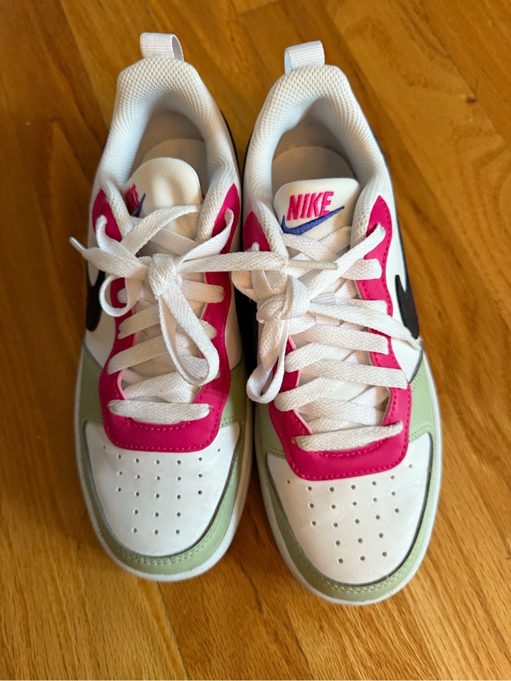 Nike Kids White Pink Green Low-Top Sneakers with Black Swoosh